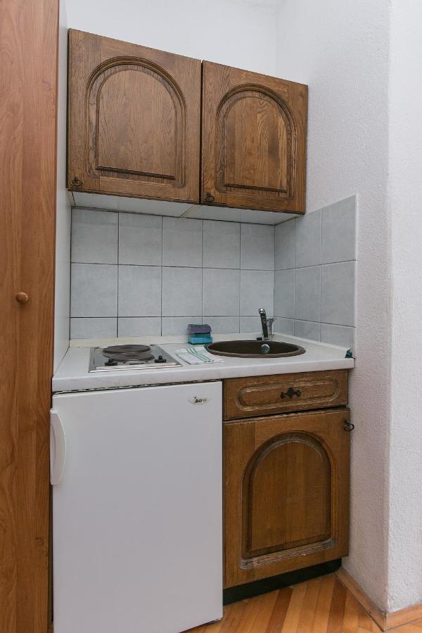 Apartments With A Parking Space Baska Voda, Makarska - 6773 Exterior photo